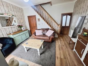 Dining room- click for photo gallery